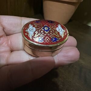 VINTAGE BRASS ENAMEL PILL BOX